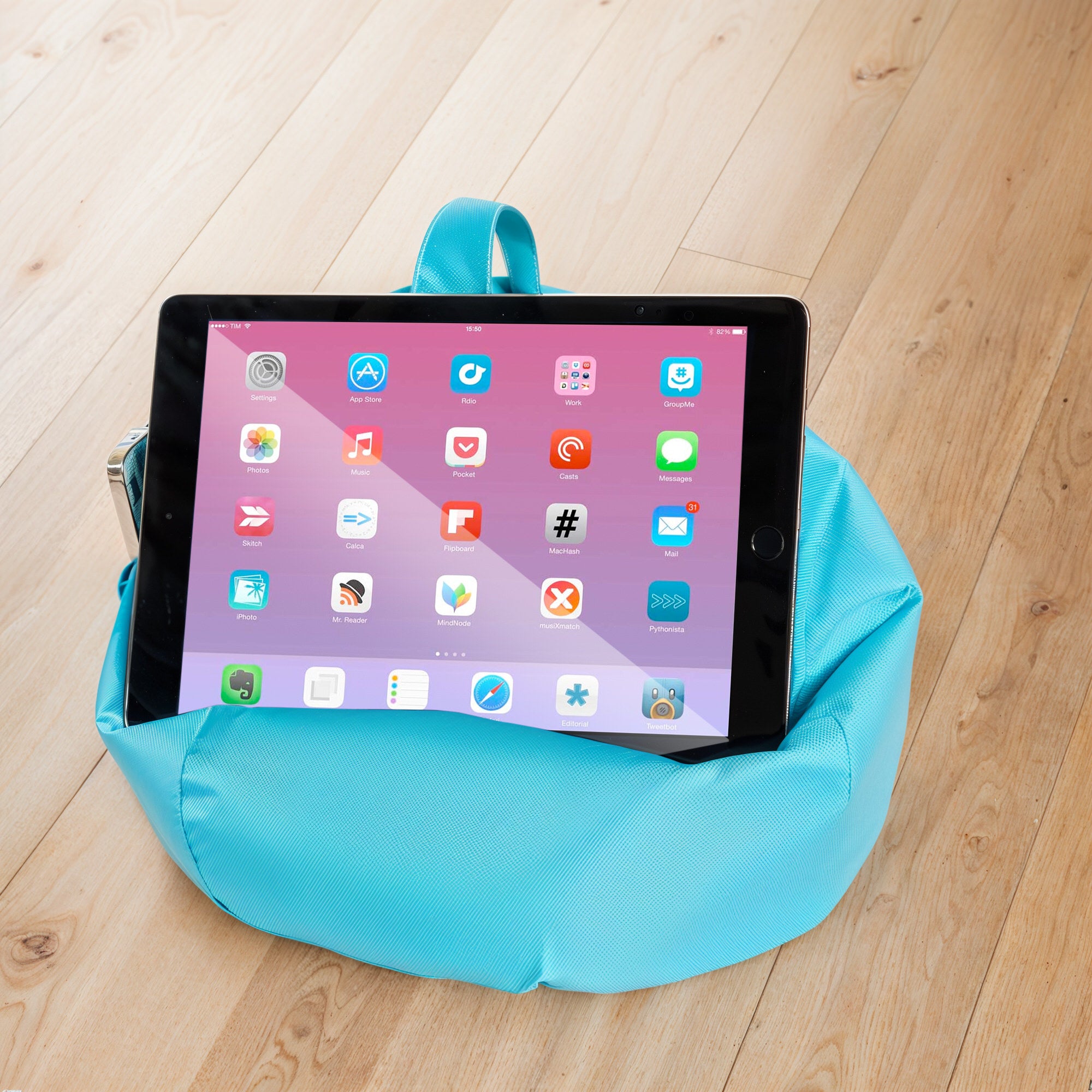 Bean bag for tablet devices water-resistant